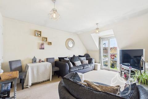 2 bedroom apartment for sale, Hooper Avenue, Colchester