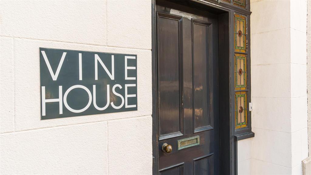 Vine House 3.jpg