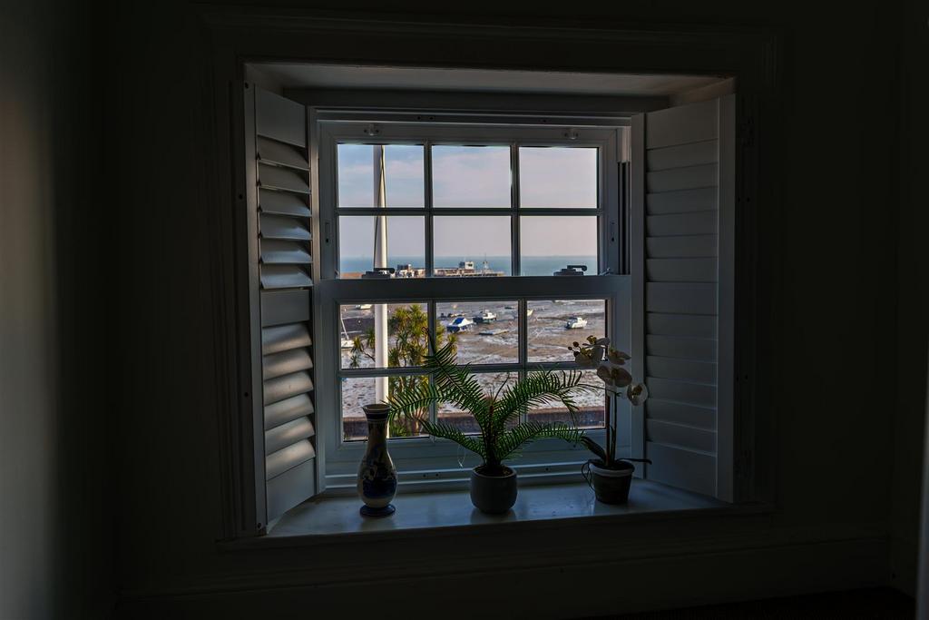 Vine House 10.jpg