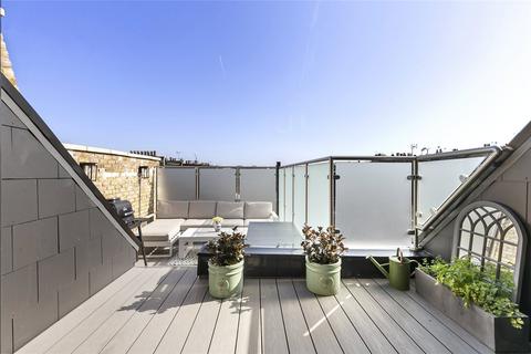 undefined, Gayford Road, London, W12