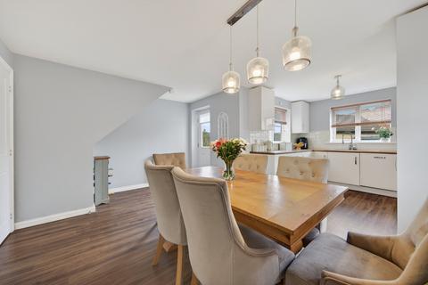 undefined, Aldwinckle Road, Burton Latimer, NN15