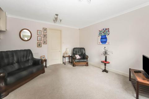 3 bedroom semi-detached house for sale, Chapel Meadow, Tring