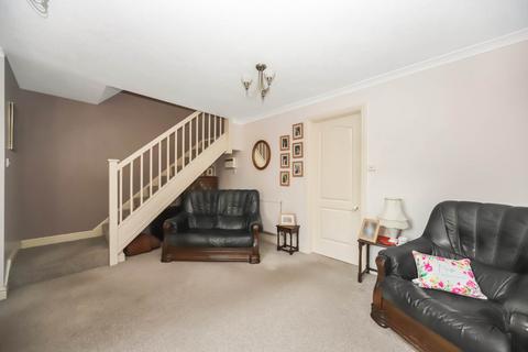 3 bedroom semi-detached house for sale, Chapel Meadow, Tring