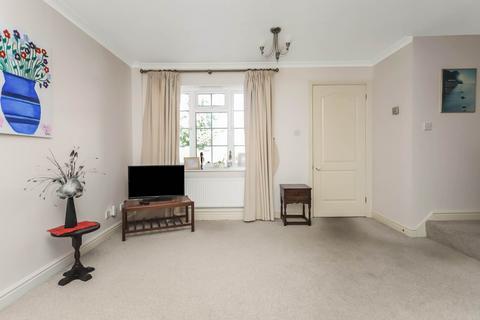 3 bedroom semi-detached house for sale, Chapel Meadow, Tring