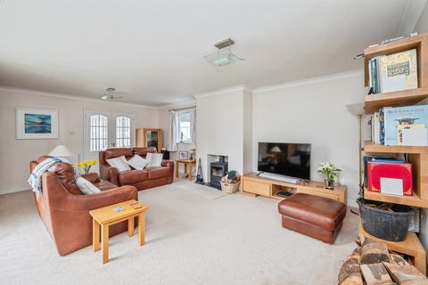4 bedroom detached bungalow for sale, Charles Ewing Close, Aylsham, Norwich