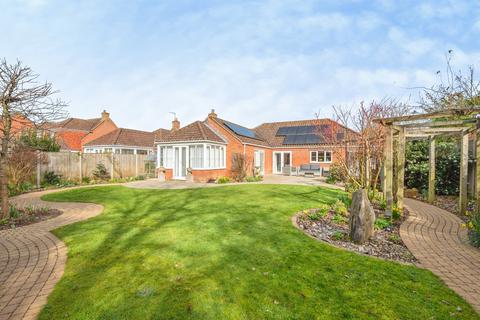 4 bedroom detached bungalow for sale, Charles Ewing Close, Aylsham, Norwich