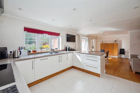 4 bedroom detached bungalow for sale, Charles Ewing Close, Aylsham, Norwich