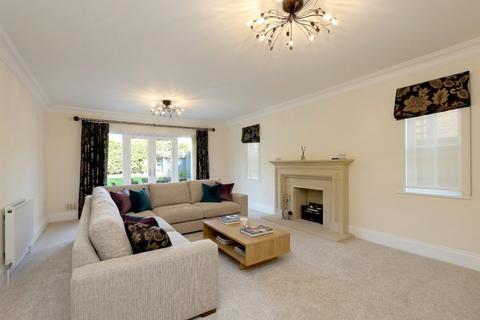 5 bedroom detached house for sale, Barn Close, Farnham Common, Buckinghamshire, SL2