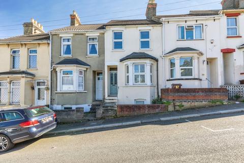 3 bedroom terraced house for sale, Sturla Road, Chatham, Kent, ME4