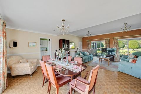 4 bedroom detached bungalow for sale, Five Wents, Swanley, BR8
