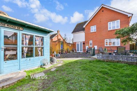 4 bedroom detached house for sale, Oakland Court, Ramsgate, Kent