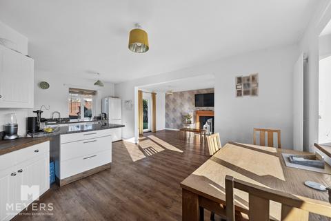3 bedroom bungalow for sale, Ferndown BH22