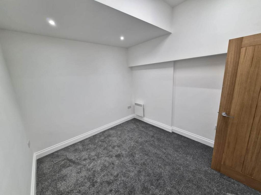 Bedroom (2)