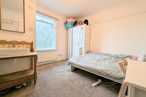 undefined, Green Road, Bournemouth, BH9 1