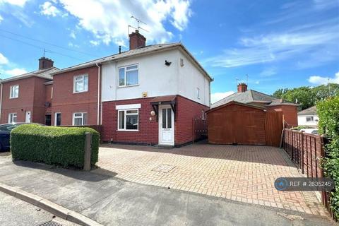 3 bedroom semi-detached house to rent, Sargeaunt Street, Leamington Spa, CV31