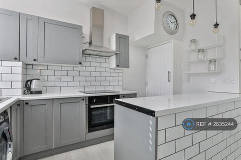 4 bedroom terraced house to rent, Grimthorpe Place Headingley, Leeds, LS6