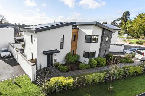 undefined, Newcourt Drive, Exeter