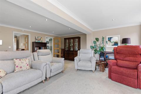 3 bedroom detached house for sale, Coventry Road, Bedworth * MASSIVELY EXTENDED *
