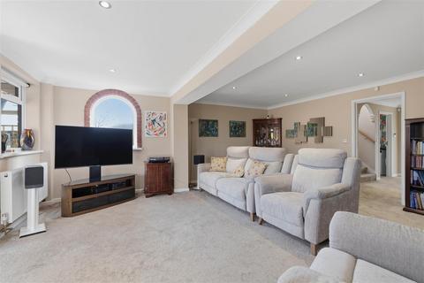 3 bedroom detached house for sale, Coventry Road, Bedworth * MASSIVELY EXTENDED *