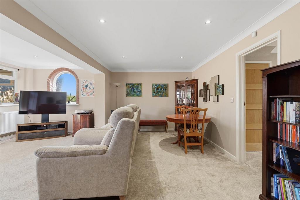 Extended Lounge Dining Room