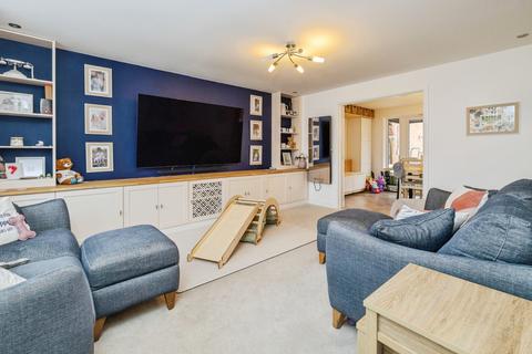 undefined, Field Avenue, Saxilby, Lincoln, LN1