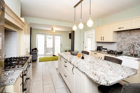 undefined, Brighouse, Brighouse HD6