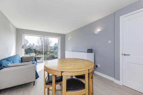 1 bedroom flat to rent, Royal Crest House, 22-26 Upper Mulgrave Road, SM2