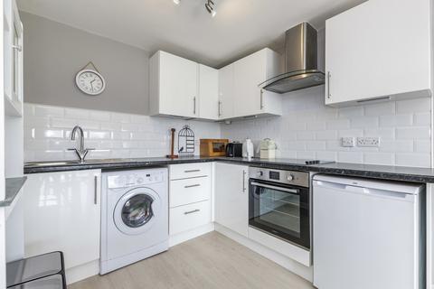 1 bedroom flat to rent, Royal Crest House, 22-26 Upper Mulgrave Road, SM2