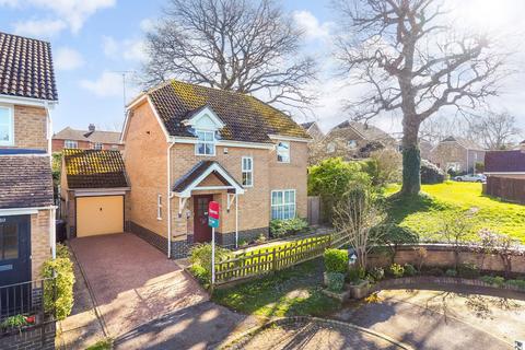3 bedroom detached house for sale, Arun Close, Petersfield, Hampshire