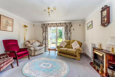 3 bedroom detached house for sale, Arun Close, Petersfield, Hampshire