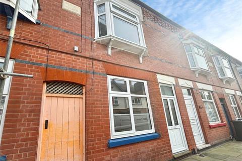 3 bedroom terraced house to rent, Bassett Street, Leicestershire LE3