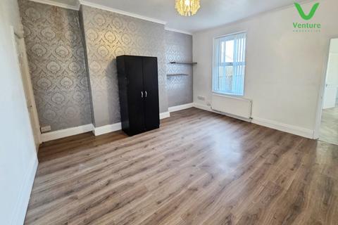 3 bedroom end of terrace house for sale, Wilson Street, Crook
