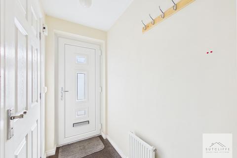 3 bedroom terraced house to rent, Chepstow Gardens, Garstang, PR3