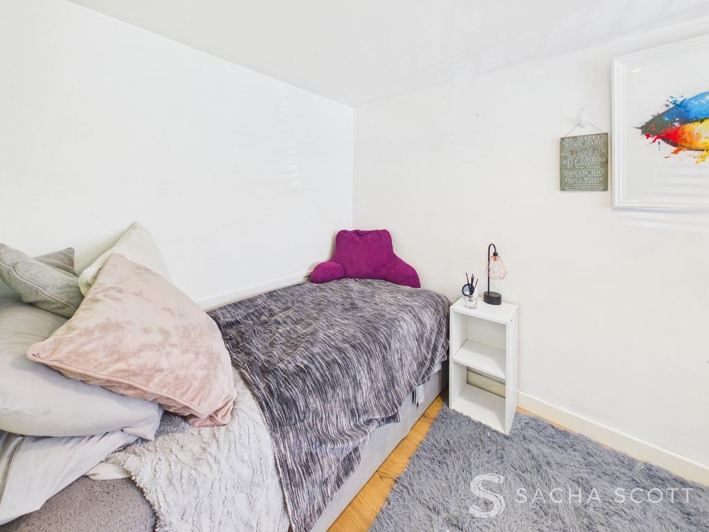 Bedroom 5 / Guest