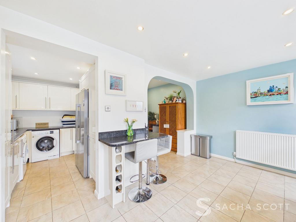 Kitchen / Breakfast Room
