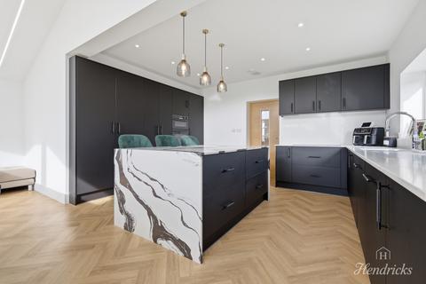 undefined, Alpha Close, Basildon, SS13 2