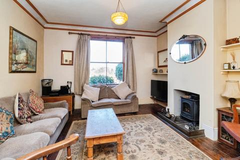 3 bedroom terraced house for sale, Norman Villas, High Street, Robertsbridge, East Sussex, TN32