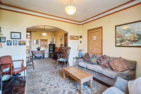 3 bedroom terraced house for sale, Norman Villas, High Street, Robertsbridge, East Sussex, TN32