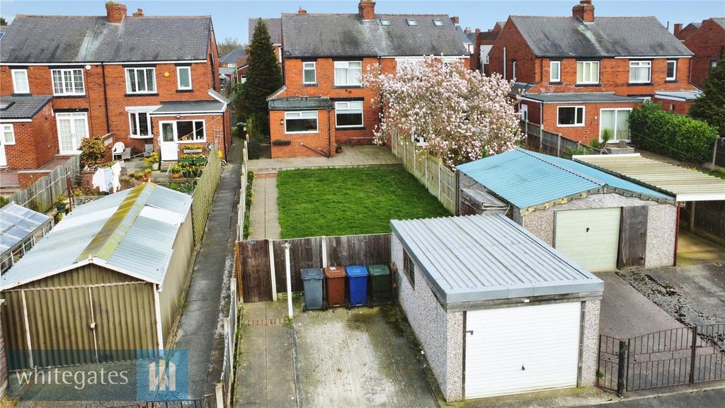 Garage & Parking