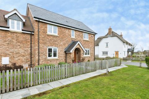 4 bedroom semi-detached house for sale, Homestead Close, CHRISTCHURCH, Dorset, BH23