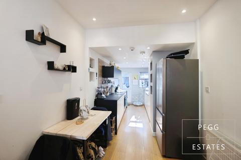 2 bedroom terraced house for sale, Babbacombe Road, Torquay, Torbay, TQ SR, Torquay