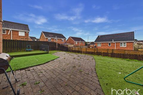 undefined, Garnqueen Crescent, Glenboig, Coatbridge, North Lanarkshire, ML5 2SY