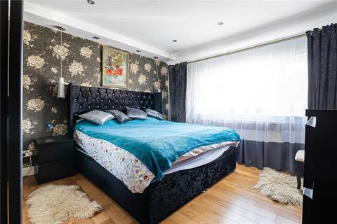 3 bedroom end of terrace house for sale, Whippendell Way, St Pauls Cray, Kent, BR5