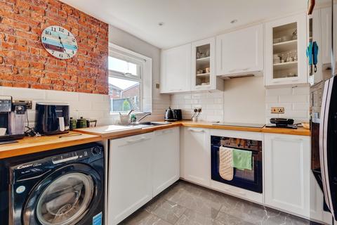 undefined, Pinewood Close, Elton, Chester