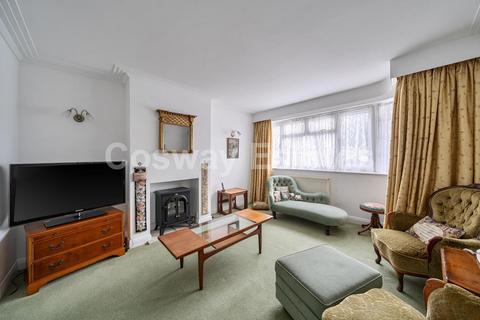 4 bedroom semi-detached bungalow for sale, Copthall Gardens, Mill Hill, NW7