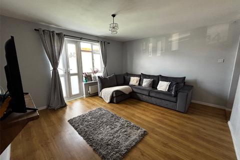 2 bedroom maisonette for sale, Thatches Grove, Chadwell Heath RM6