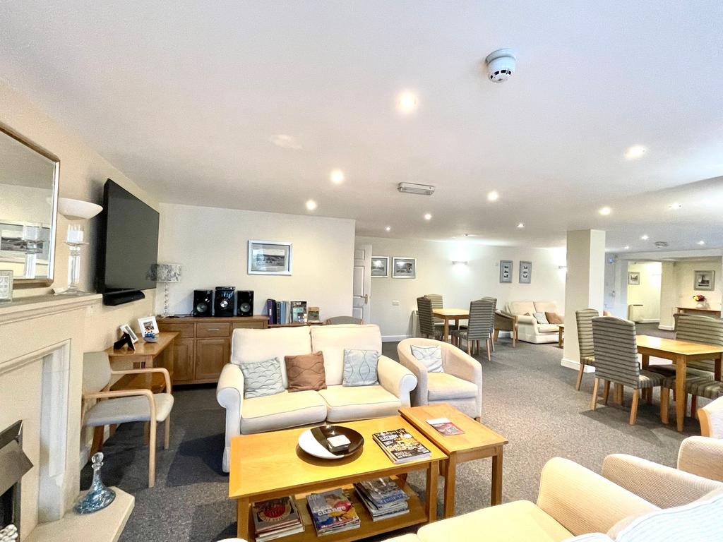 Communal lounge