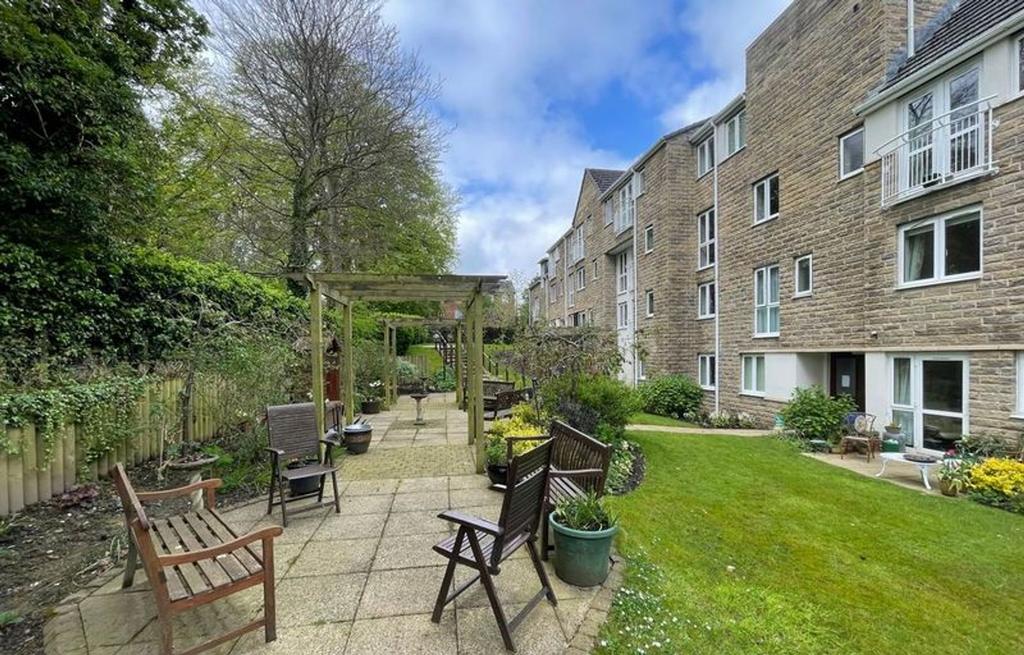 Communal gardens