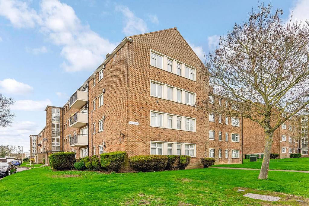 Broomhill Court-18.jpg