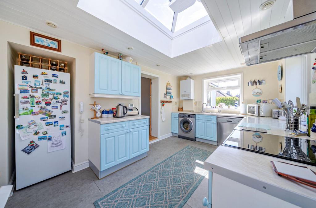 Kitchen breakfast room